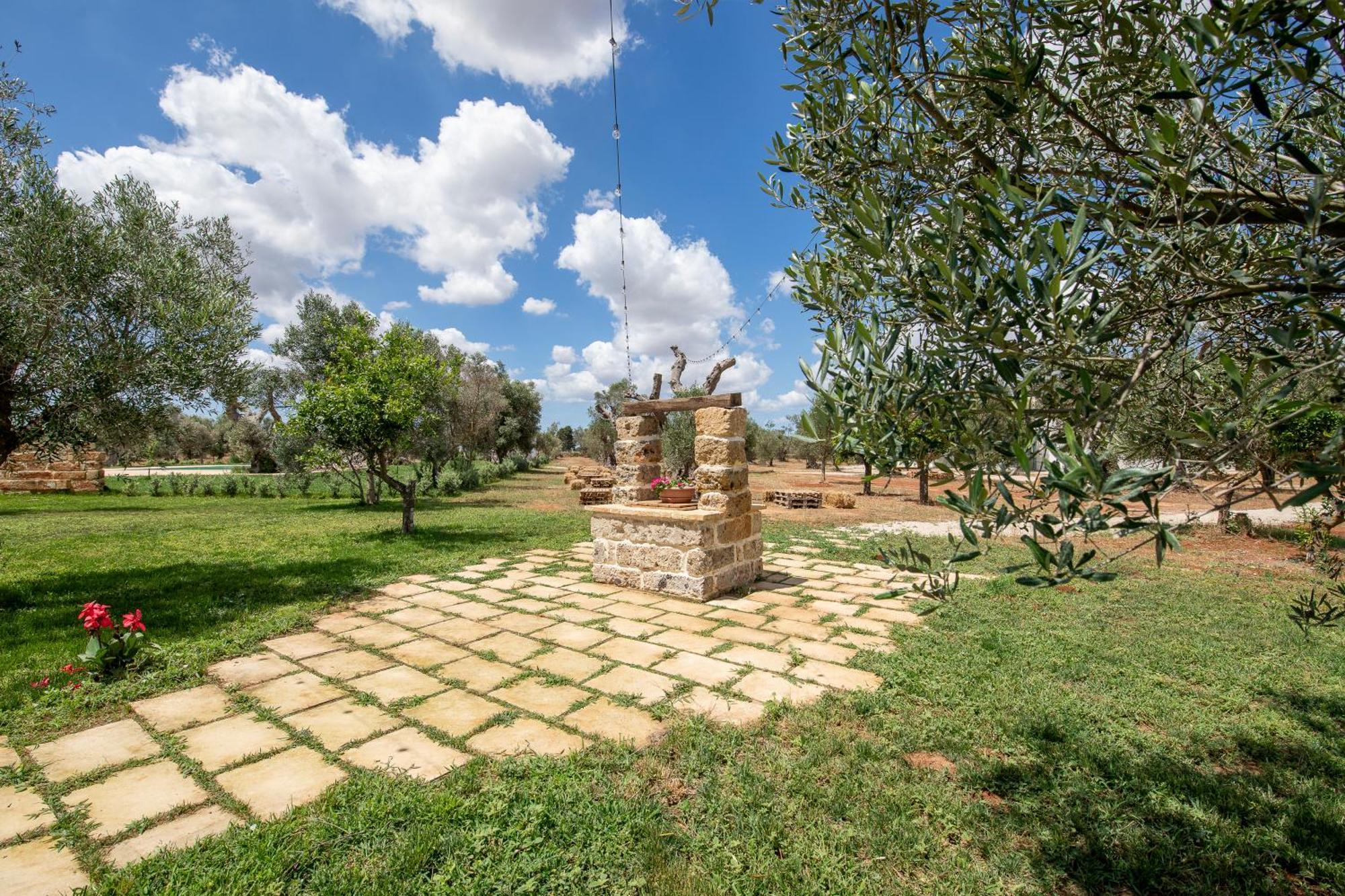 Le Chiese Azienda Bio Agri Turistica San Pietro in Lama ภายนอก รูปภาพ