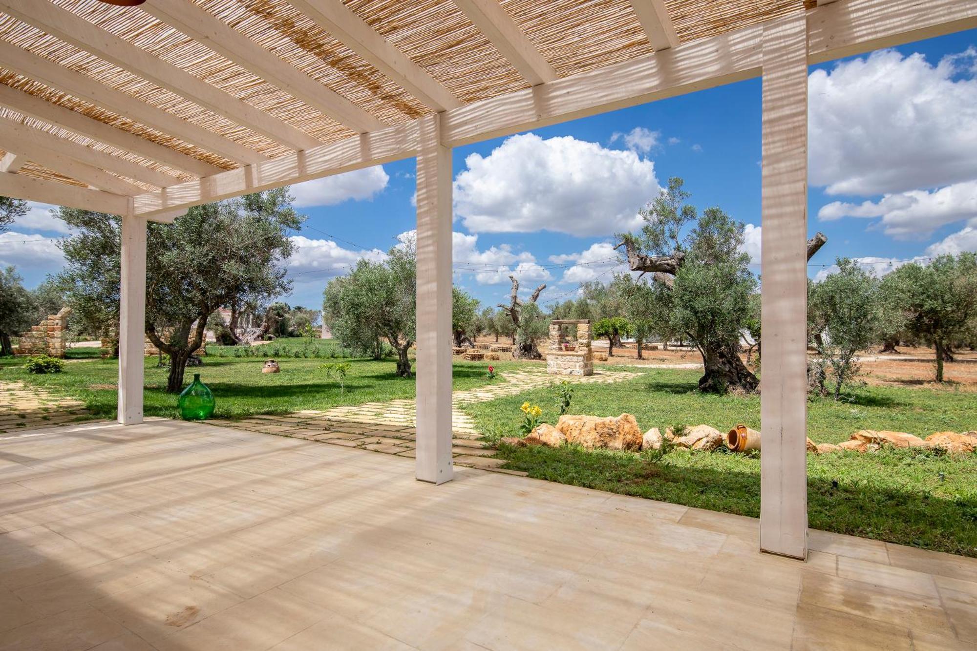 Le Chiese Azienda Bio Agri Turistica San Pietro in Lama ภายนอก รูปภาพ